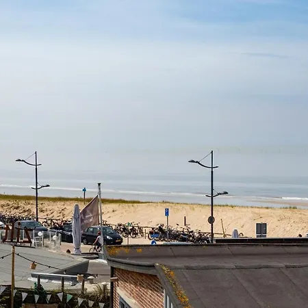 Διαμέρισμα Vernieuwd Zeezicht Zee Luxe *