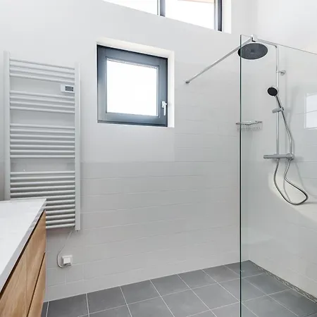 Διαμέρισμα Vernieuwd Zeezicht Zee Luxe *